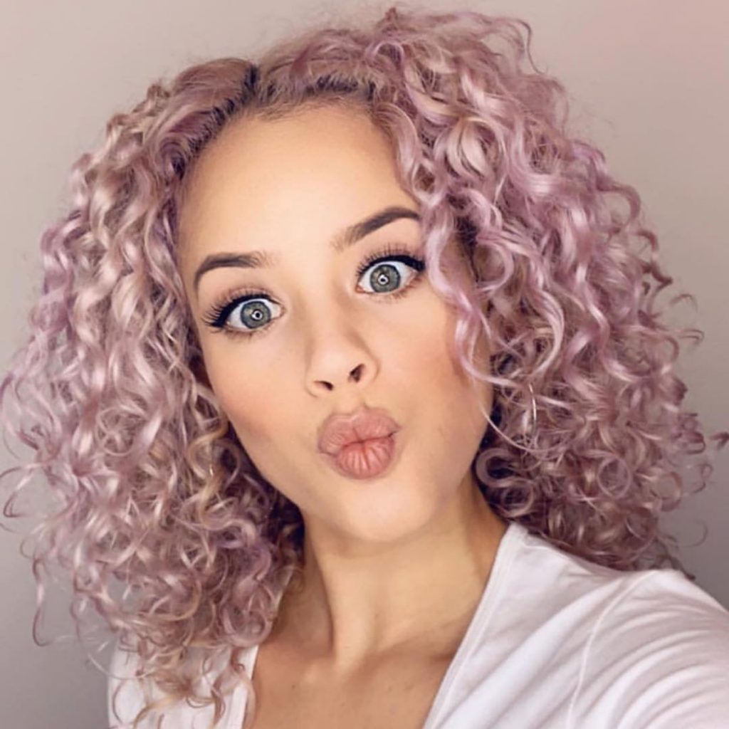 How to Color Your Curls Safely