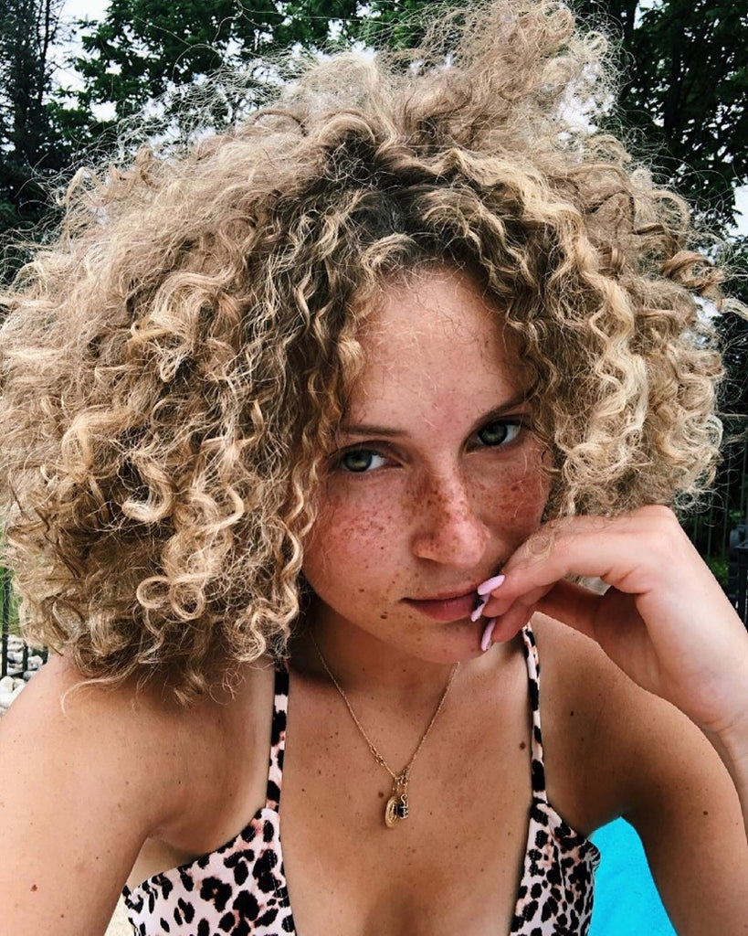 The Best Curly Cuts and Styles for Summer